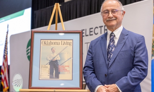 Hamid Vahdatipour Honored with OAEC Hall of Fame Induction
